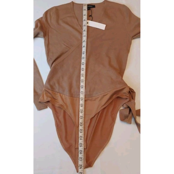 Olivaceous Lt Brown Soft Faux Wrap Bodysuit V Neck L Tie Lightweight Sweater - Picture 5 of 8
